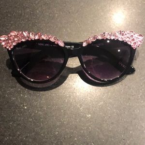 New Thomas James Sunnies CatEye